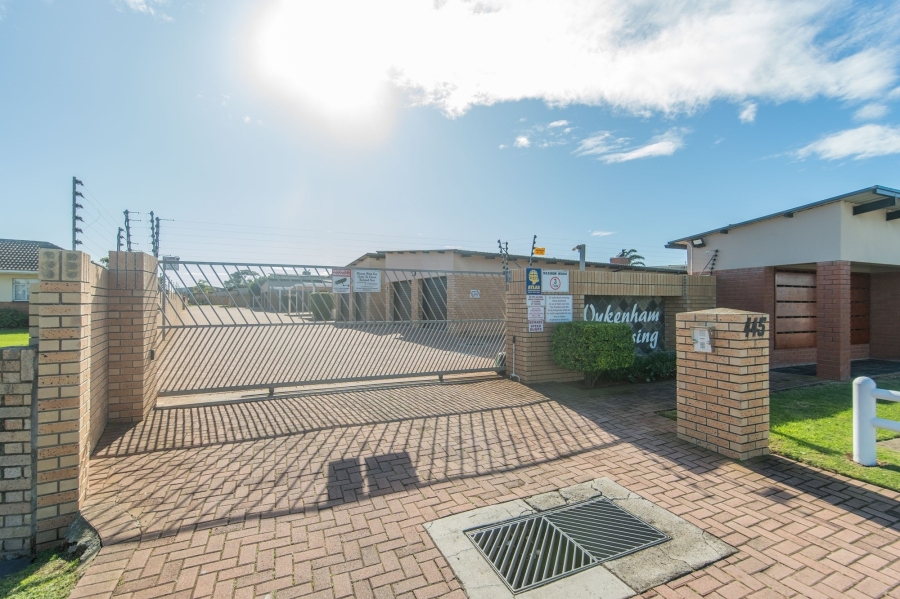 2 Bedroom Property for Sale in Cotswold Eastern Cape